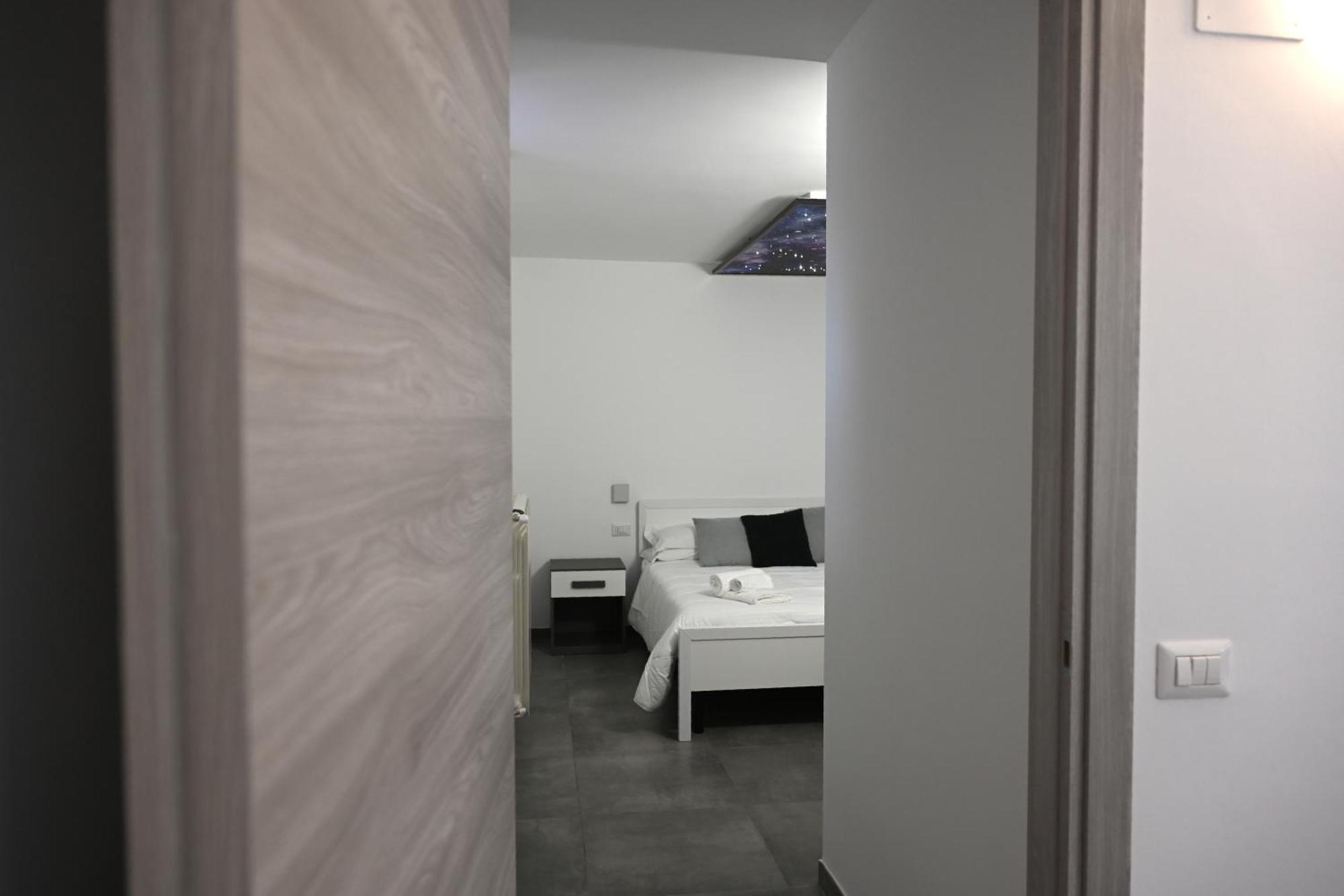 Karlin'S House Anzi - Albergo Diffuso Esterno foto